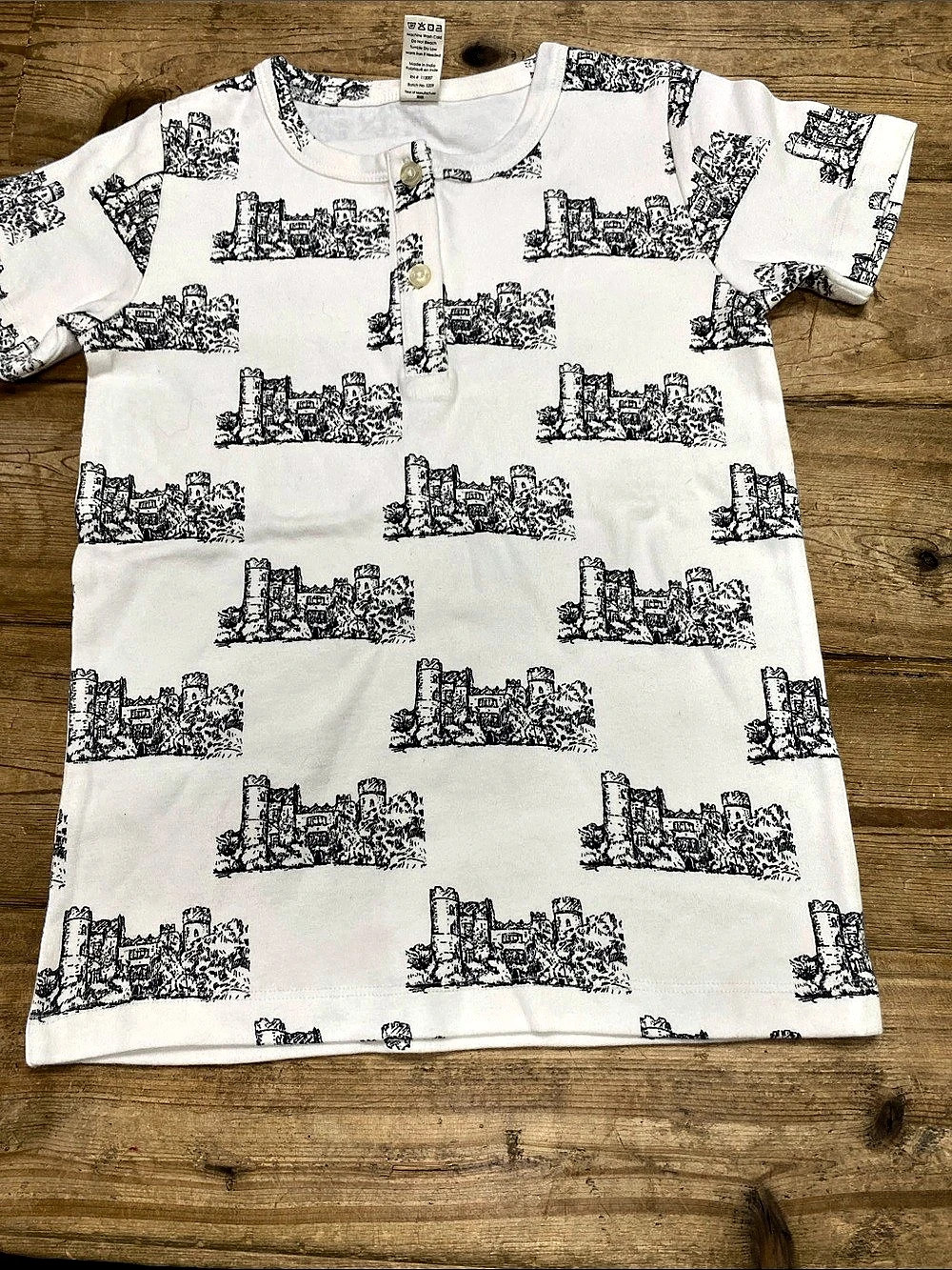 kate quinn Castle Print Short Sleeve Tee Size 7Y